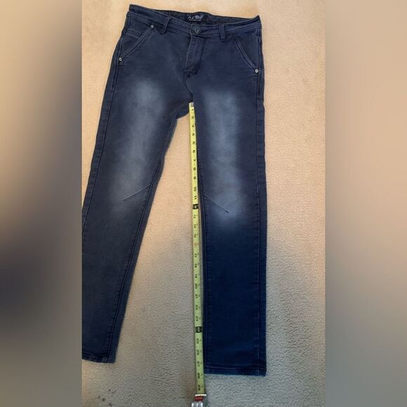 Armani jean - stretchy - Picture 5 of 7